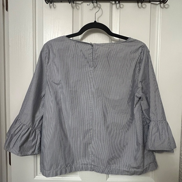 Madewell Striped Bell Sleeve Top Size Medium - Picture 4 of 7